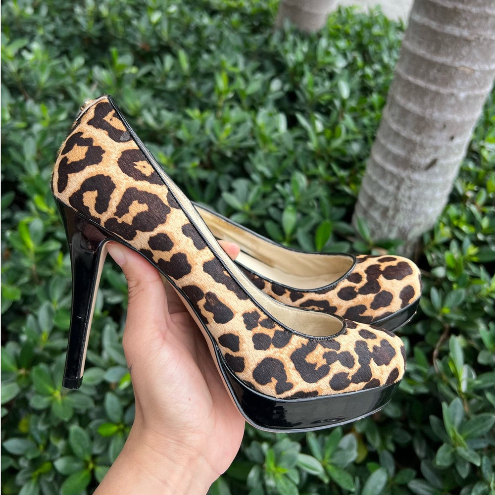 Michael Kors Leopard Print Platform Pumps Size 7.5